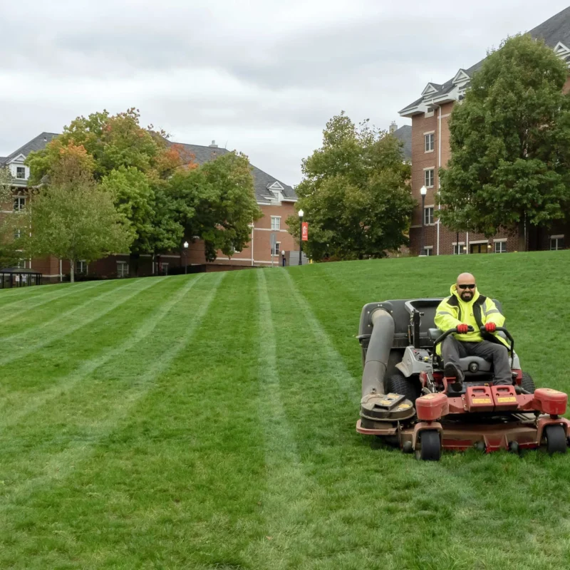 Pittsburgh, PA Commercial Landscaping Companies