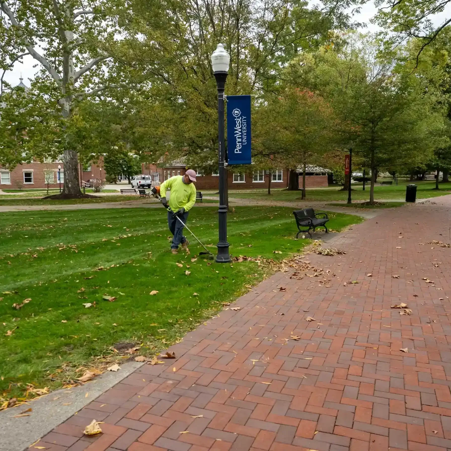 Commercial Landscaping Services in Franklin Park, PA_11zon